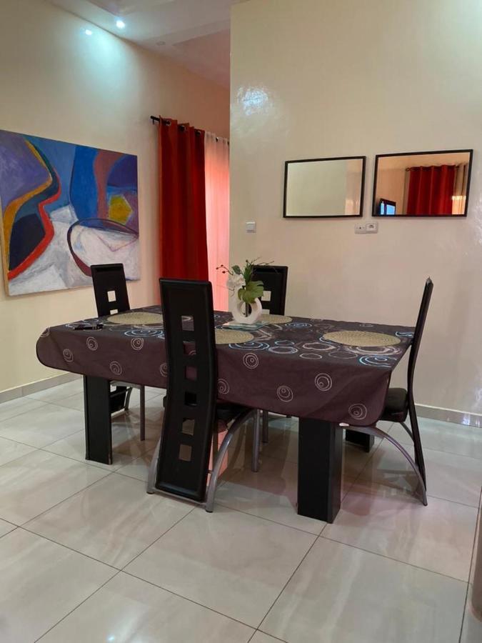 Maison Oceane A Zac Mbao Kammba Εξωτερικό φωτογραφία